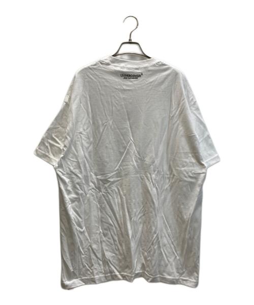 UNDERCOVER（アンダーカバー）UNDERCOVER (アンダーカバー) MY NAME IS ALFRED HITCHCOCK TEE ホワイト サイズ:SIZE XLの古着・服飾アイテム