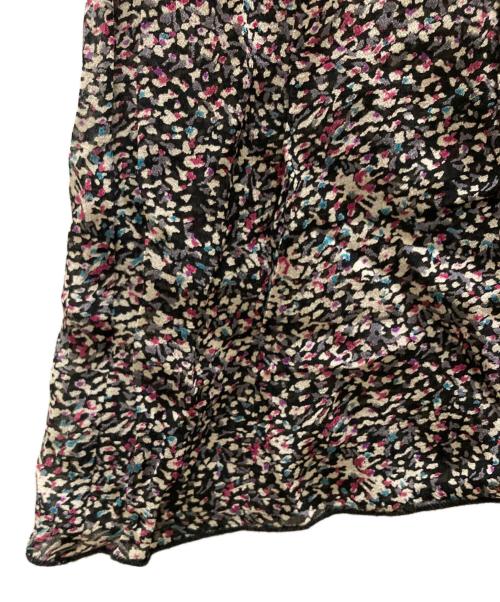 SOIL（ソイル）SOIL (ソイル) レーヨン花柄ワンピース ブラック サイズ:SIZE Freeの古着・服飾アイテム