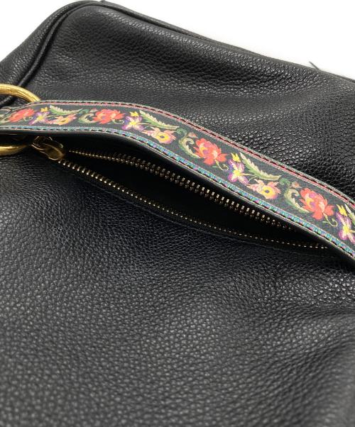 ETRO（エトロ）ETRO (エトロ) 花柄ミニリュック ブラックの古着・服飾アイテム