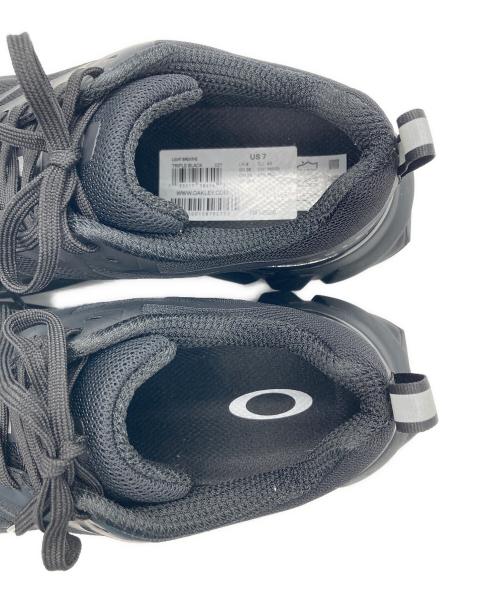OAKLEY（オークリー）OAKLEY (オークリー) LIGHT BREATHE（ライト ブリーズ） ブラック サイズ:25.0㎝/US7 UK6の古着・服飾アイテム
