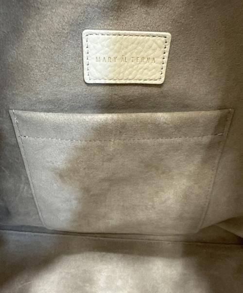 MARY AL TERNA（メアリオルターナ）MARY AL TERNA (メアリオルターナ) WRAPPING トートバッグ アイボリーの古着・服飾アイテム