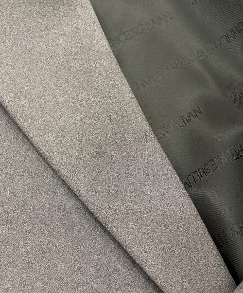 JOHN LAWRENCE SULLIVAN（ジョン ローレンス サリバン）JOHN LAWRENCE SULLIVAN (ジョン ローレンス サリバン) サイドジップダブルジレ グレー サイズ:SIZE OSの古着・服飾アイテム