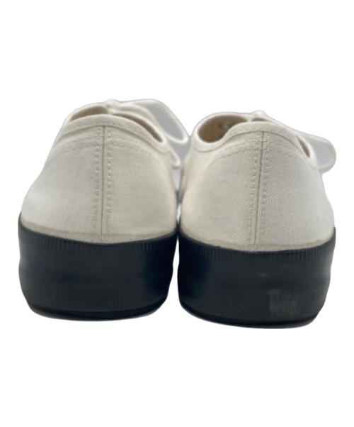 MARBOT（マルボー）MARBOT (マルボー) HOLECUT SNEAKERS（ホールカットスニーカー） ホワイト×ブラック サイズ:40の古着・服飾アイテム