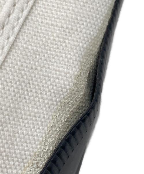 MARBOT（マルボー）MARBOT (マルボー) HOLECUT SNEAKERS（ホールカットスニーカー） ホワイト×ブラック サイズ:40の古着・服飾アイテム