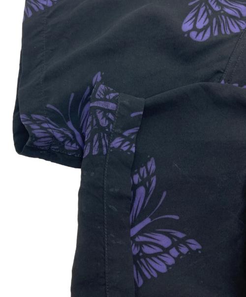 Sun Surf（サンサーフ）Sun Surf (サンサーフ) Needles (ニードルズ) BEAMS (ビームス) 別注アロハシャツ ブラック×パープル サイズ:Sの古着・服飾アイテム