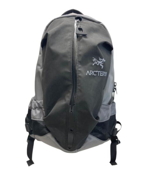 ARC'TERYX（アークテリクス）ARC'TERYX (アークテリクス) BEAMS (ビームス) 別注 ARRO16 グレー×ブラックの古着・服飾アイテム