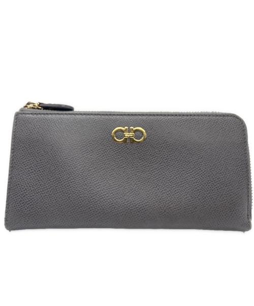 Salvatore Ferragamo（サルヴァトーレ フェラガモ）Salvatore Ferragamo (サルヴァトーレ フェラガモ) ガンチーニジップウォレット グレーの古着・服飾アイテム