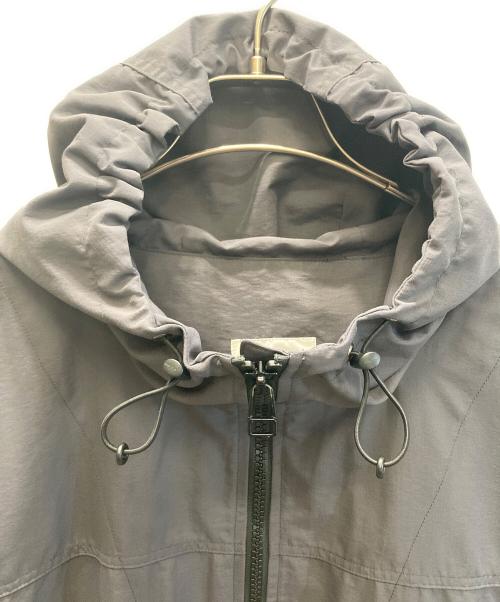 BURK（バーク）BURK (バーク) STEVEN ALAN (スティーブンアラン) 別注 NYLON ZIP PARK グレー サイズ:Lの古着・服飾アイテム