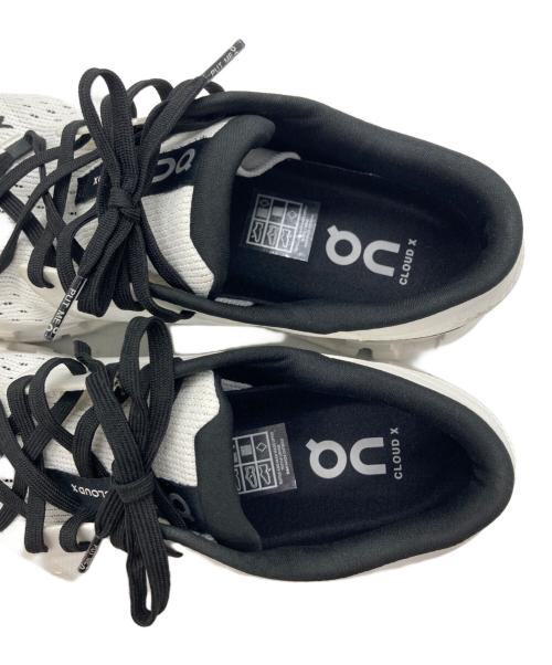 on（オン）on (オン) CLOUD X4 ホワイト サイズ:SIZE 27cmの古着・服飾アイテム