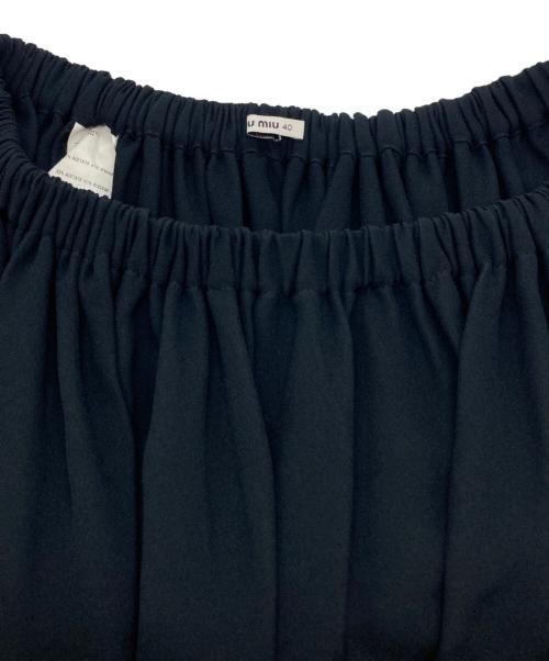 MIU MIU（ミュウミュウ）MIU MIU (ミュウミュウ) ギャザーフレアミニスカート ブラック サイズ:40の古着・服飾アイテム
