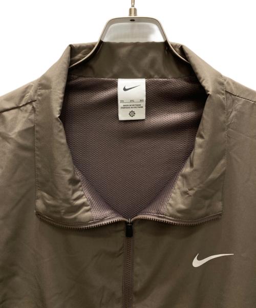 NIKE（ナイキ）NIKE (ナイキ) ドライフィット アイコン ウーブン バスケットボールジャケット グリーン×ブラウン サイズ:3XLの古着・服飾アイテム