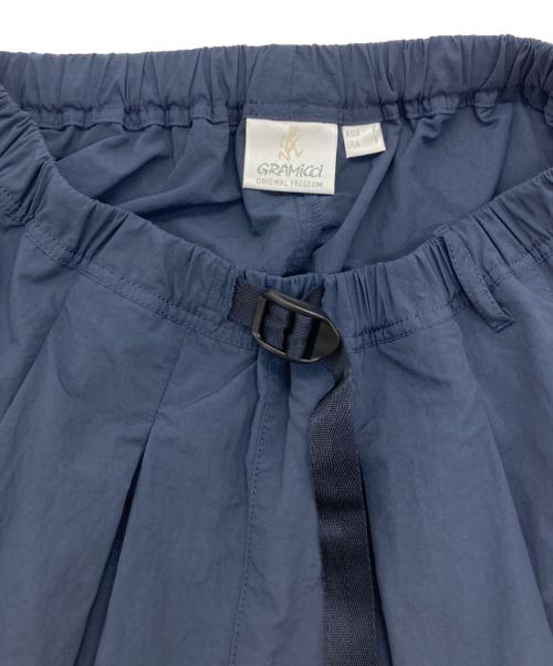 GRAMICCI（グラミチ）GRAMICCI (グラミチ) ギャバジンワークスカート ネイビー サイズ:FREEの古着・服飾アイテム
