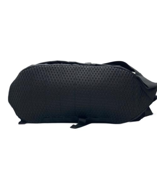 GREGORY（グレゴリー）GREGORY (グレゴリー) CHARI & CO NYC (チャリアンドコーニューヨーク) BIG TAILMATE ボディーバッグ ブラックの古着・服飾アイテム