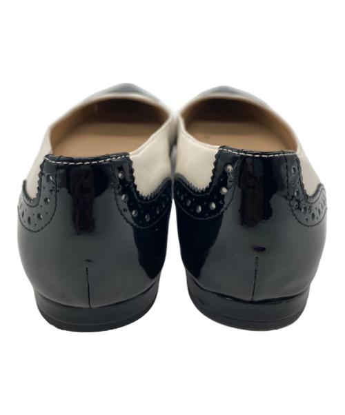 LAUREN RALPH LAUREN（ローレンラルフローレン）LAUREN RALPH LAUREN (ローレンラルフローレン) ウイングチップ フラットパンプス ベージュ×ブラック サイズ:SIZE 6Bの古着・服飾アイテム