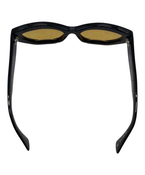 Alain Mikli（アランミクリ）Alain Mikli (アランミクリ) JEREMY SCOTT (ジェレミースコット) コラボサングラス ブラック サイズ:56□16 145の古着・服飾アイテム