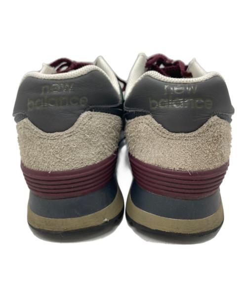 NEW BALANCE（ニューバランス）NEW BALANCE (ニューバランス) ローカットスニーカー U574PN2 ベージュ×グリーン サイズ:US8.5の古着・服飾アイテム