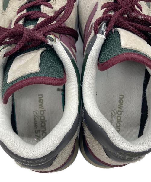 NEW BALANCE（ニューバランス）NEW BALANCE (ニューバランス) ローカットスニーカー U574PN2 ベージュ×グリーン サイズ:US8.5の古着・服飾アイテム