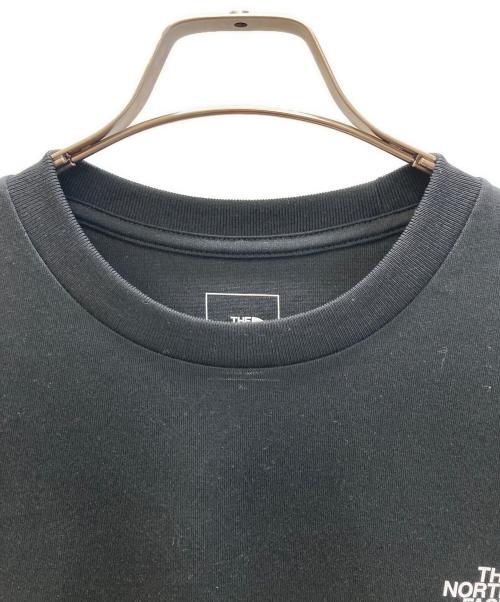 THE NORTH FACE（ザ ノース フェイス）THE NORTH FACE (ザ ノース フェイス) ショートスリーブバックスクエアトラバースロゴティー ブラック サイズ:XLの古着・服飾アイテム