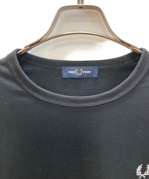 FRED PERRY（フレッドペリー）FRED PERRY (フレッドペリー) Ringer T-Shirt ブラック サイズ:Ｍの古着・服飾アイテム
