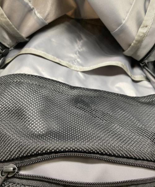 THE NORTH FACE（ザ ノース フェイス）THE NORTH FACE (ザ ノース フェイス) HOT SHOT 27L/ホットショット カーキの古着・服飾アイテム