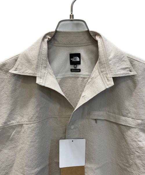 THE NORTH FACE（ザ ノース フェイス）THE NORTH FACE (ザ ノース フェイス) ショートスリーブオーニングシャツ ベージュ サイズ:SIZE XS 未使用品の古着・服飾アイテム