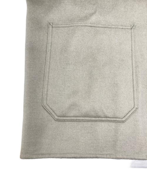 BEAUTY&YOUTH（ビューティーアンドユース）BEAUTY&YOUTH (ビューティーアンドユース) ショートビーバーフィニッシュ リバーメルトン カバーオール ベージュ サイズ:XLの古着・服飾アイテム