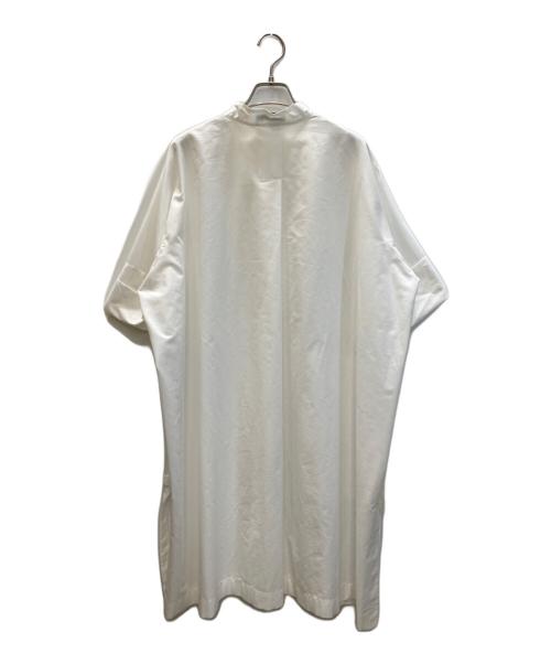 132 5. ISSEY MIYAKE（132 5. イッセイ ミヤケ）132 5. ISSEY MIYAKE (132 5. イッセイ ミヤケ) スタンドカラーシャツワンピース ホワイト サイズ:3の古着・服飾アイテム