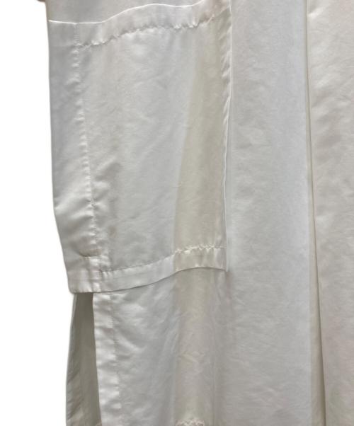 132 5. ISSEY MIYAKE（132 5. イッセイ ミヤケ）132 5. ISSEY MIYAKE (132 5. イッセイ ミヤケ) スタンドカラーシャツワンピース ホワイト サイズ:3の古着・服飾アイテム