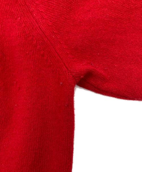 PLAY COMME des GARCONS（プレイコムデギャルソン）PLAY COMME des GARCONS (プレイコムデギャルソン) V-NECK PULLOVER / ハートロゴ Vネックプルオーバー レッド サイズ:SIZE Sの古着・服飾アイテム