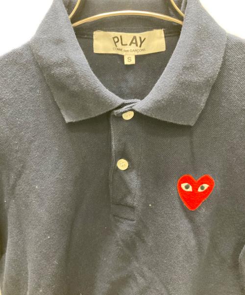 PLAY COMME des GARCONS（プレイコムデギャルソン）PLAY COMME des GARCONS (プレイコムデギャルソン) ハートロゴワッペン ポロシャツ ネイビー サイズ:Sの古着・服飾アイテム