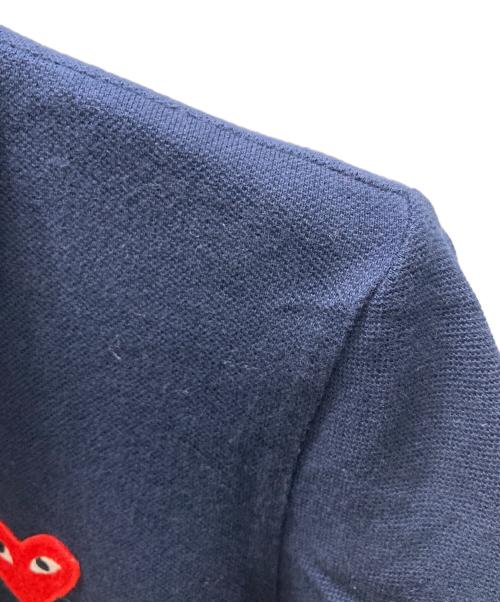 PLAY COMME des GARCONS（プレイコムデギャルソン）PLAY COMME des GARCONS (プレイコムデギャルソン) ハートロゴワッペン ポロシャツ ネイビー サイズ:Sの古着・服飾アイテム