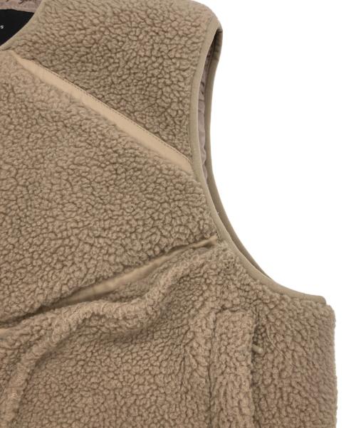 entire studios（エンタイアスタジオ）entire studios (エンタイアスタジオ) Fluffy Vest ベージュ サイズ:XXSの古着・服飾アイテム