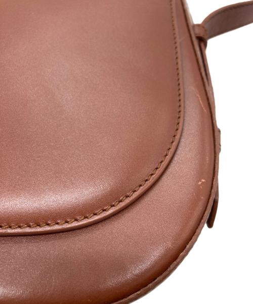 A.P.C.（アーペーセー）A.P.C. (アーペーセー) EVA Small Bag ブラウンの古着・服飾アイテム