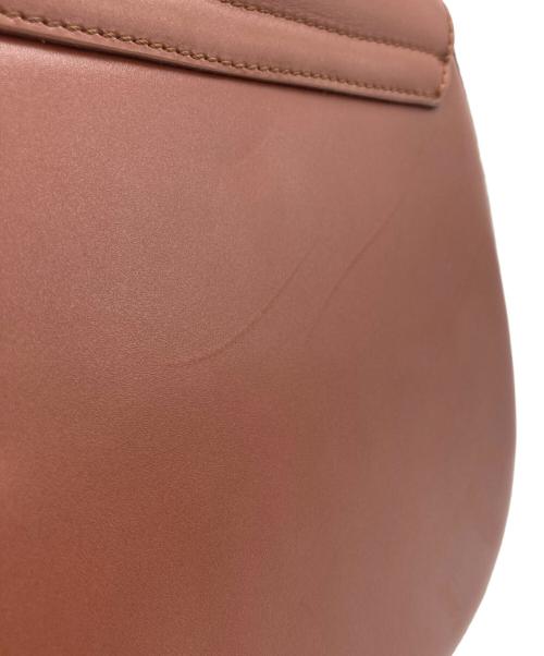 A.P.C.（アーペーセー）A.P.C. (アーペーセー) EVA Small Bag ブラウンの古着・服飾アイテム