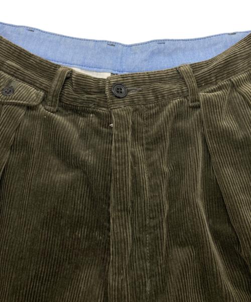 BEAMS（ビームス）BEAMS (ビームス) 2Pleats Corduroy パンツ グリーン サイズ:Mの古着・服飾アイテム