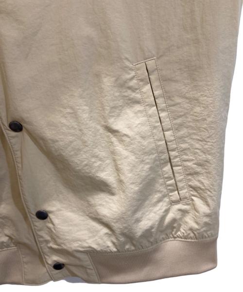 NEW BALANCE（ニューバランス）NEW BALANCE (ニューバランス) Shohei Signature Woven Nylon Jacket / ショウヘイ シグネチャー ウーブン ナイロン ジャケット ベージュ サイズ:SIZE XSの古着・服飾アイテム