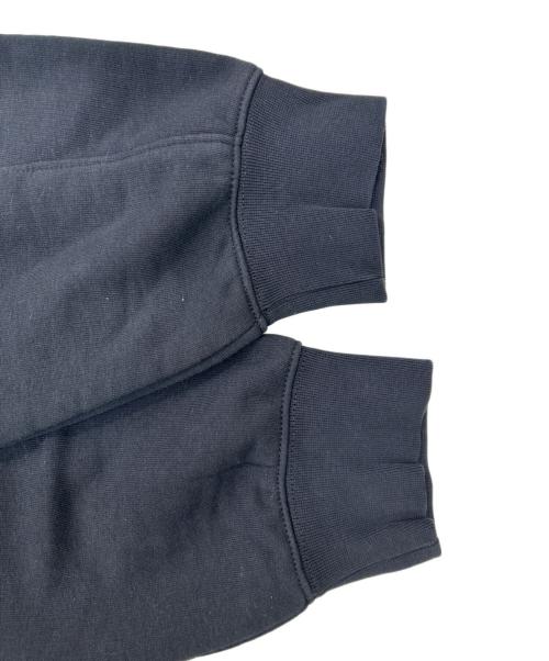 on（オン）on (オン) Club Crew クルーネックスウェット ブラック サイズ:Mの古着・服飾アイテム