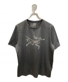 ARC'TERYX（アークテリクス）の古着「CORMAC LOGO SS」｜グレー