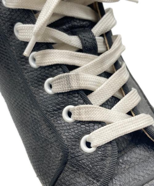 Christian Louboutin（クリスチャン・ルブタン）Christian Louboutin (クリスチャン・ルブタン) パイソン柄 ハイカット スニーカー ブラック サイズ:SIZE 42 1/2の古着・服飾アイテム