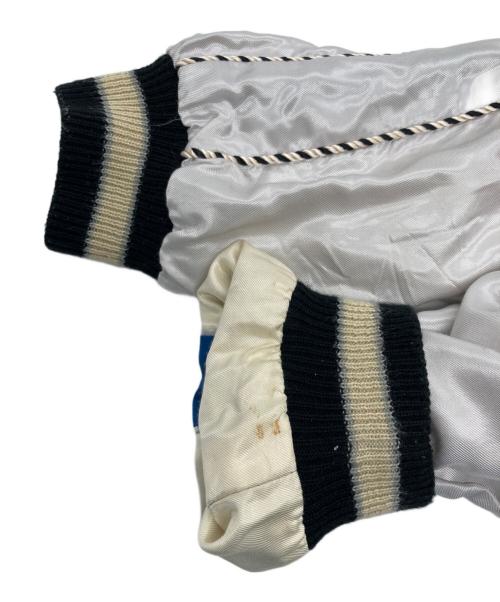 東洋エンタープライズ（トウヨウエンタープライズ）東洋エンタープライズ (トウヨウエンタープライズ) スーベニアジャケット SCULL×JAPAN MAP ブルー×ホワイト サイズ:Mの古着・服飾アイテム