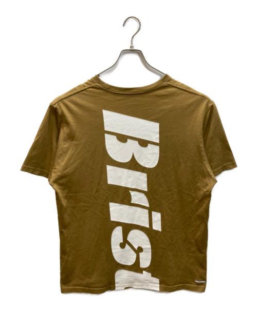 F.C.R.B.（エフシーレアルブリストル）F.C.R.B. (エフシーレアルブリストル) BIG LOGO POCKET TEE ブラウン サイズ:XLの古着・服飾アイテム