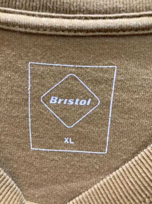 F.C.R.B.（エフシーレアルブリストル）F.C.R.B. (エフシーレアルブリストル) BIG LOGO POCKET TEE ブラウン サイズ:XLの古着・服飾アイテム