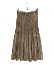ISSEY MIYAKE FETE（イッセイミヤケフェット）の古着「プリーツスカート」｜ベージュ