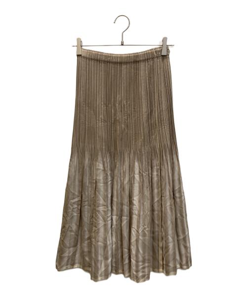 ISSEY MIYAKE FETE（イッセイミヤケフェット）ISSEY MIYAKE FETE (イッセイミヤケフェット) プリーツスカート ベージュ サイズ:01の古着・服飾アイテム