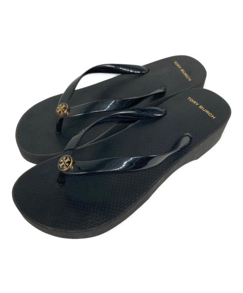 TORY BURCH（トリーバーチ）TORY BURCH (トリーバーチ) CUT-OUT WEDGEFLIP FLOP ブラック サイズ:SIZE US 10の古着・服飾アイテム