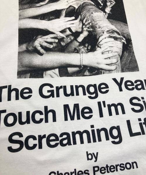 TAKAHIROMIYASHITA TheSoloIst.（タカヒロミヤシタ ザソロイスト）TAKAHIROMIYASHITA TheSoloIst. (タカヒロミヤシタ ザソロイスト) Charles Peterson Kurt Cobain T-Shirt ホワイト サイズ:SIZE 52の古着・服飾アイテム