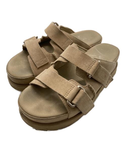 UGG（アグ）UGG (アグ) W GOLDENGLOW ベージュ サイズ:24の古着・服飾アイテム