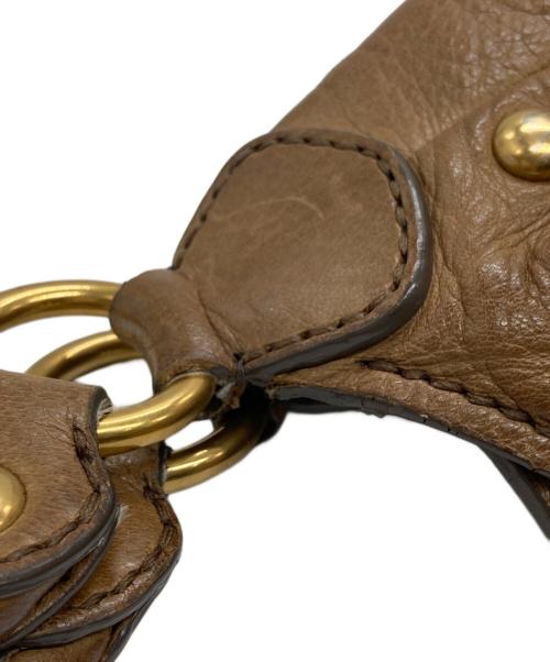 MIU MIU（ミュウミュウ）MIU MIU (ミュウミュウ) スタッズ レザーワンショルダーバッグ ブラウンの古着・服飾アイテム