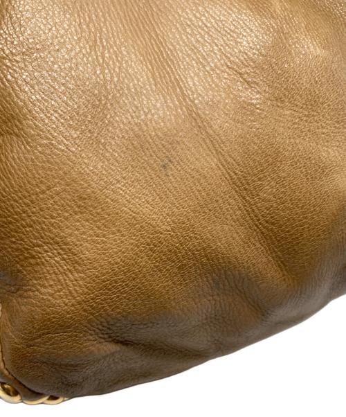 MIU MIU（ミュウミュウ）MIU MIU (ミュウミュウ) スタッズ レザーワンショルダーバッグ ブラウンの古着・服飾アイテム