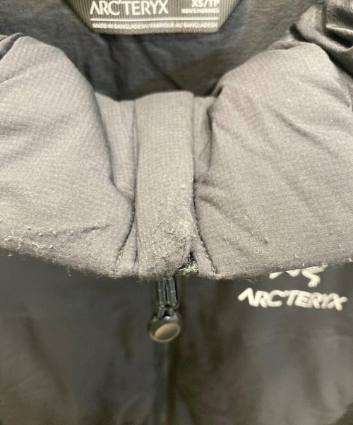 ARC'TERYX（アークテリクス）ARC'TERYX (アークテリクス) ATOM LT HOODY ブラック サイズ:XSの古着・服飾アイテム